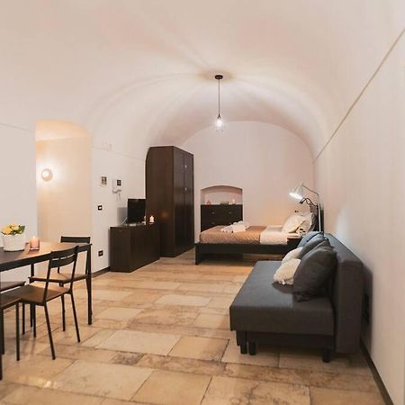 Trani -Suite ❉Marmor - Elegante Casa Storica ❉ Exteriér fotografie