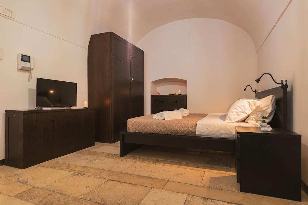 Trani -Suite ❉Marmor - Elegante Casa Storica ❉ Exteriér fotografie