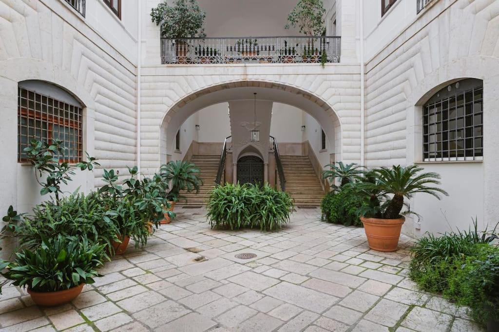 Trani -Suite ❉Marmor - Elegante Casa Storica ❉ Exteriér fotografie